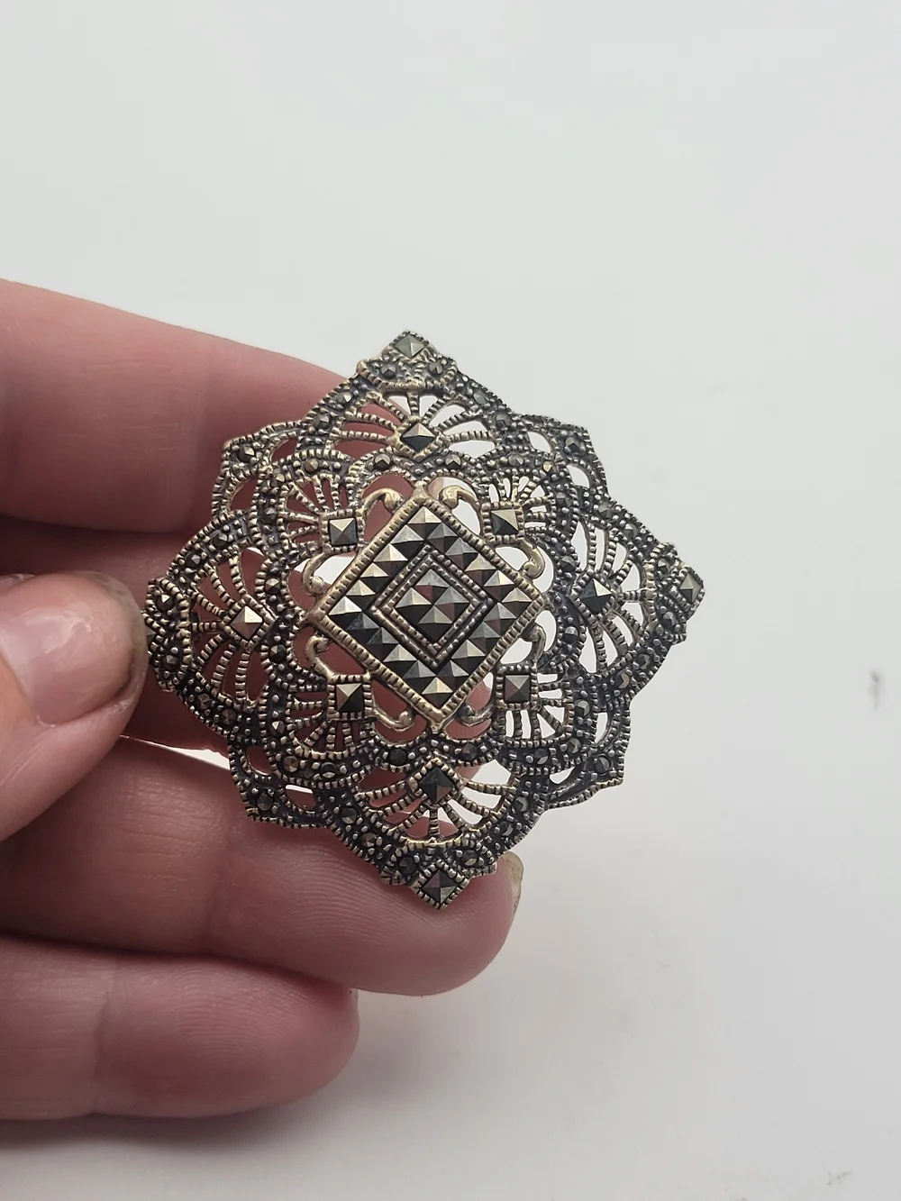 VTG STERLING SILVER PIN BROOCH OPEN WORK WITH MARCASITES BEAUTIFUL